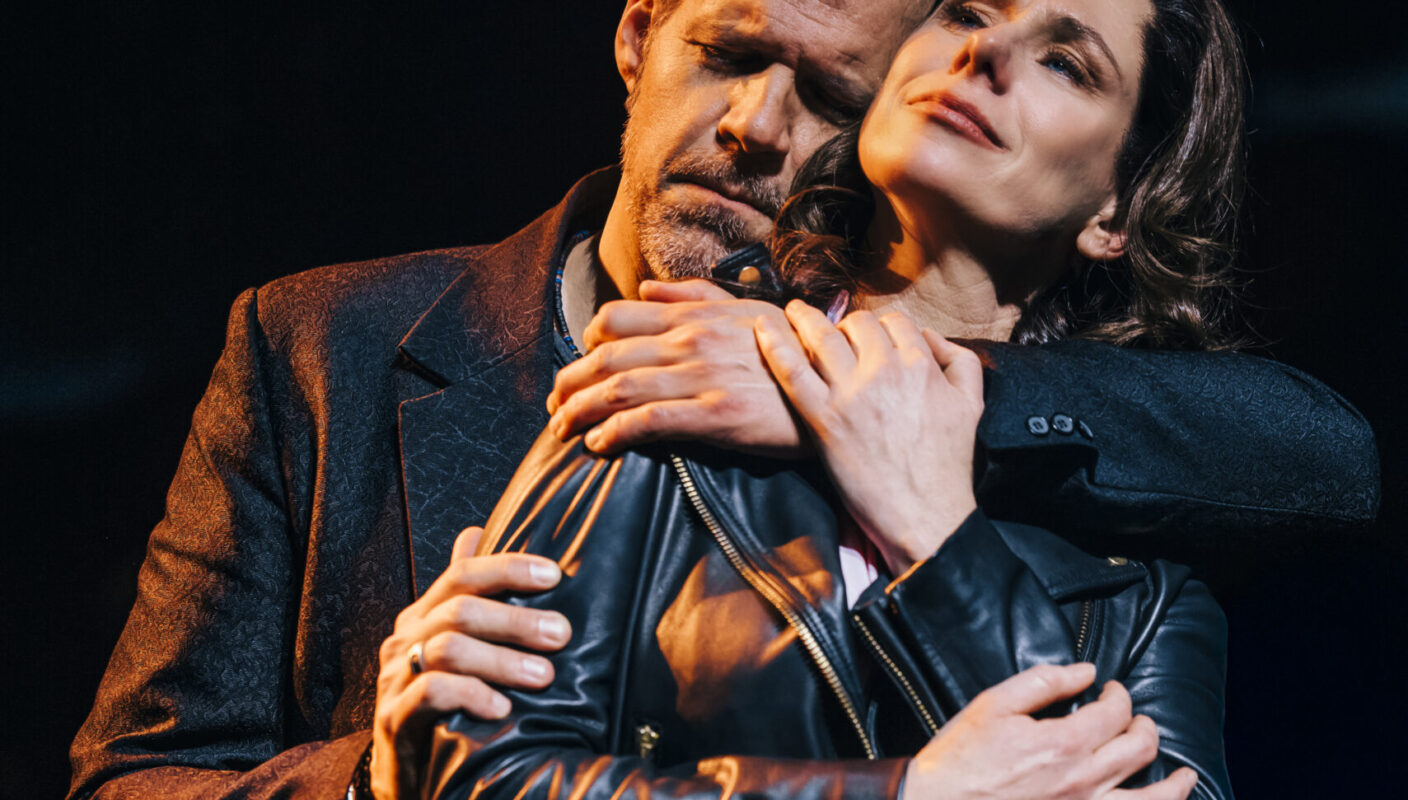 René van Kooten als Rob de Nijs en Lottie Hellingman als Jet de Nijs.
