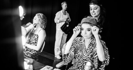 Backstage bij Malle Babbe bij Kap & Grime